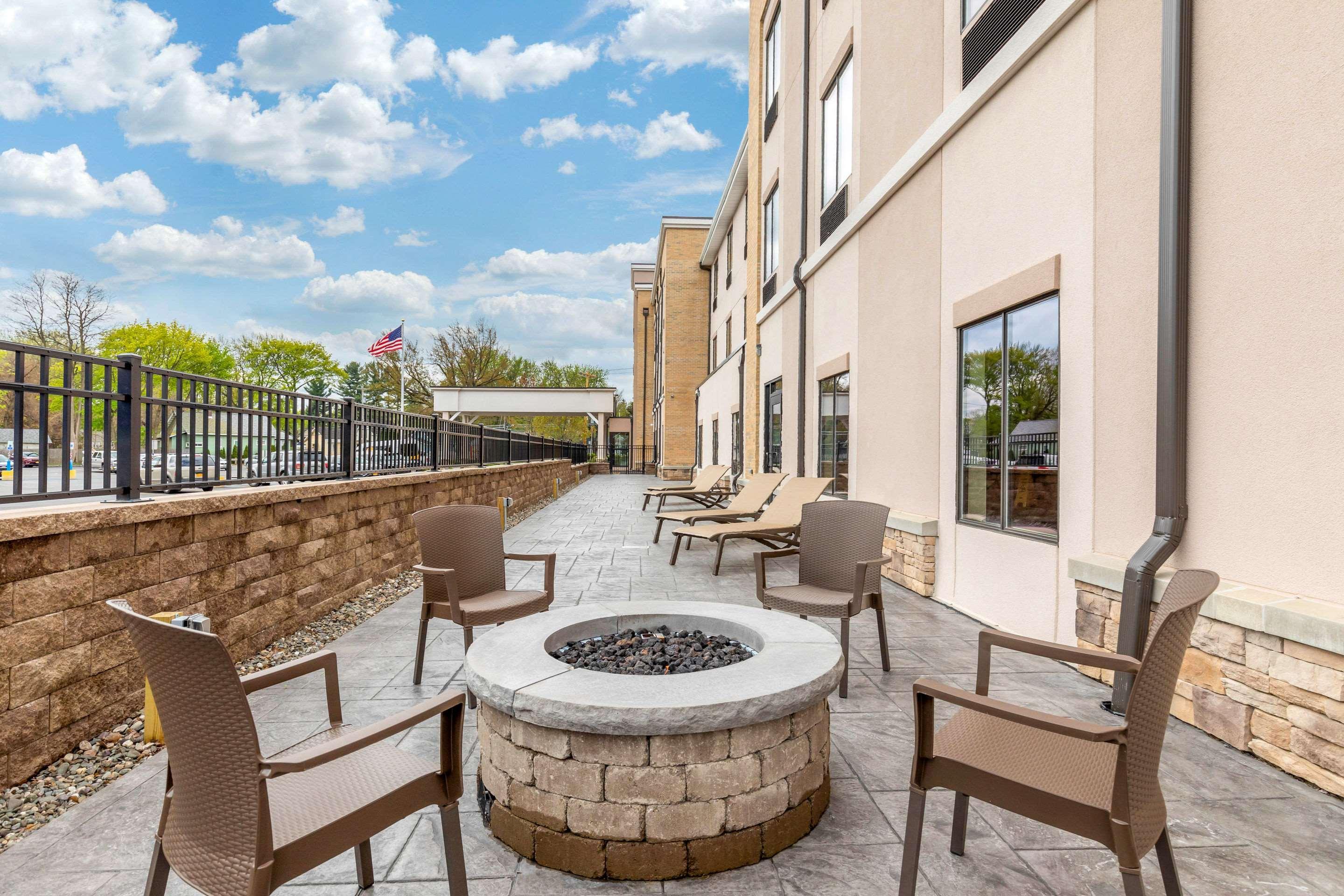 Comfort Inn & Suites Schenectady - Scotia Ngoại thất bức ảnh